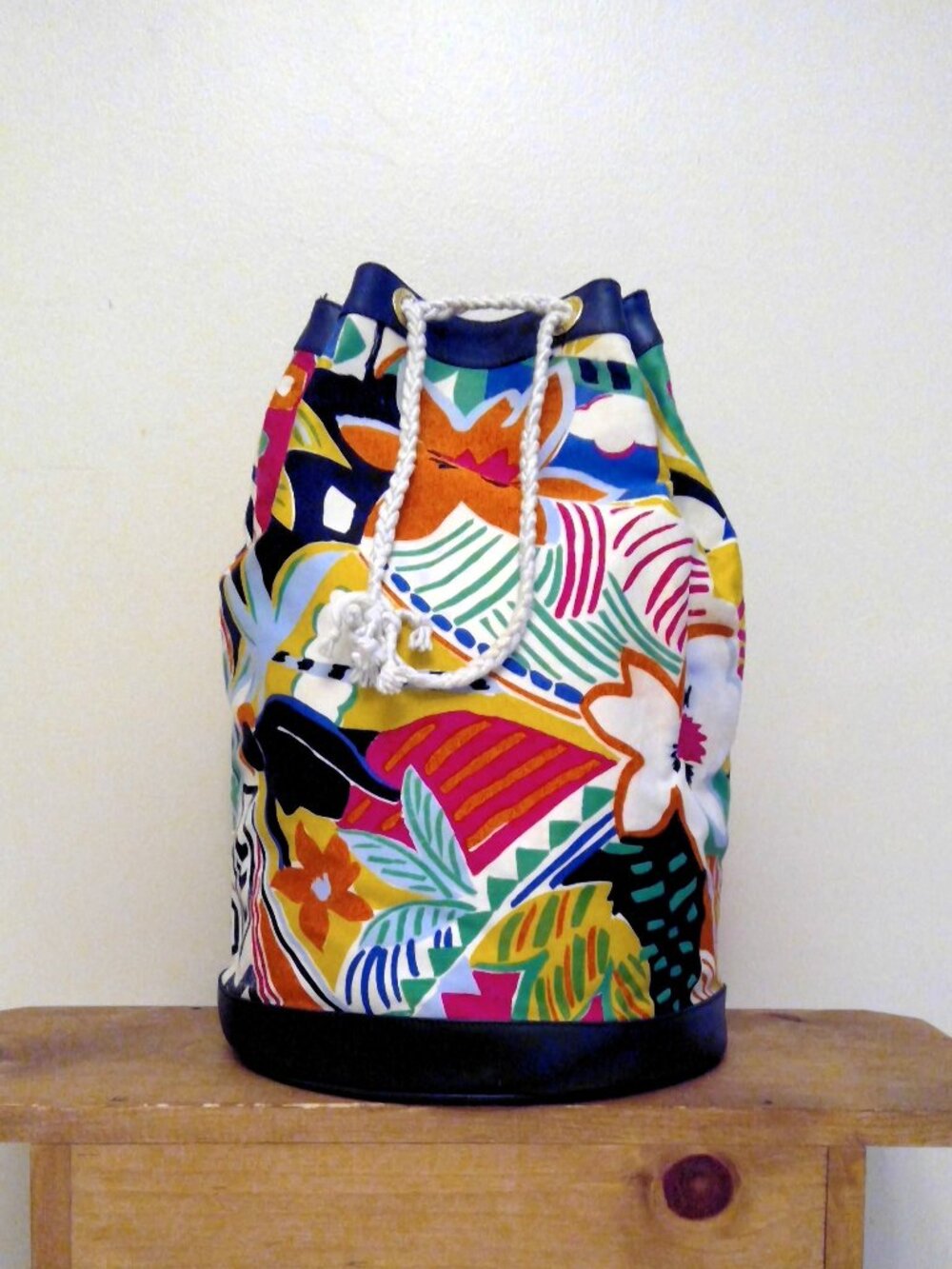 Vintage Escada Floral Canvas Bucket Bag Tote w/ Black Leather Gold Accents - Picture 2 of 12